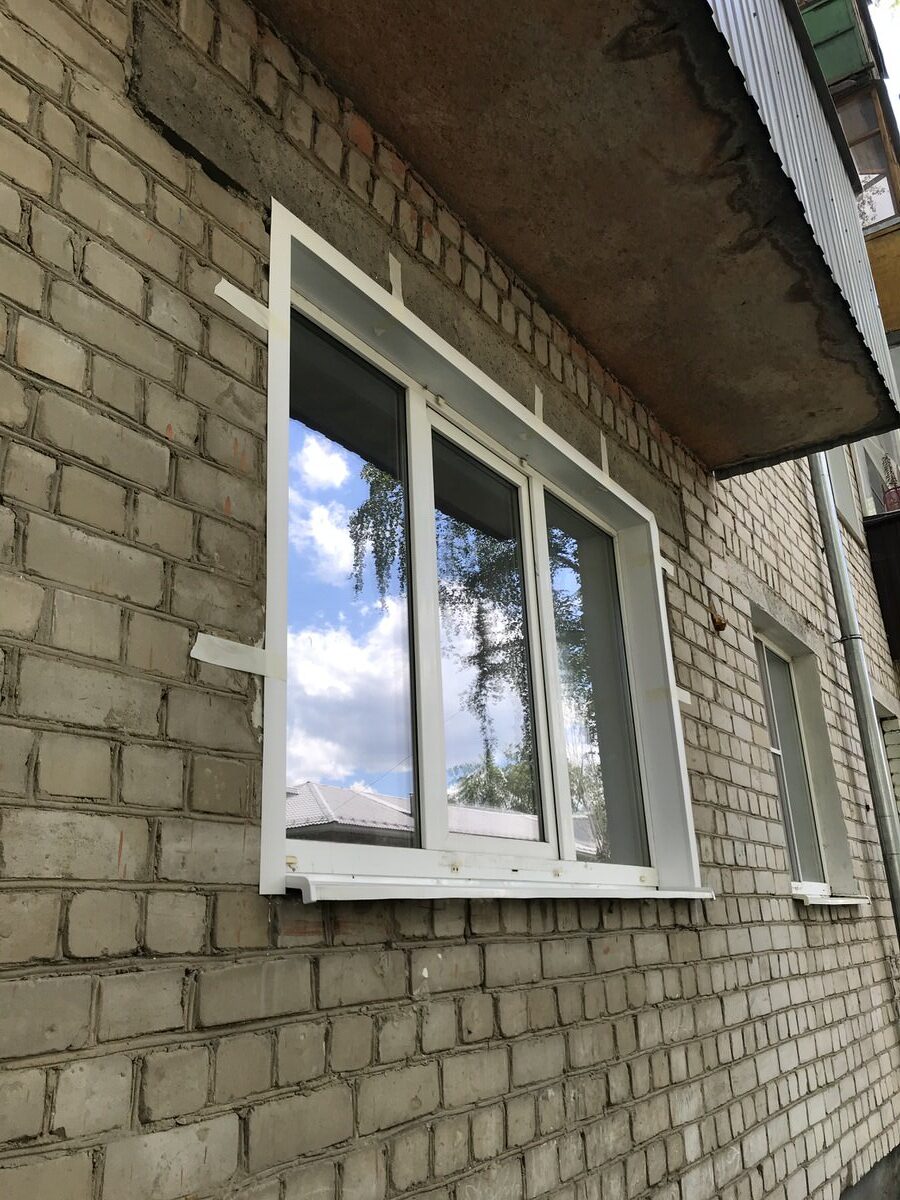 Монтаж отливов для пластиковых окон в Москве