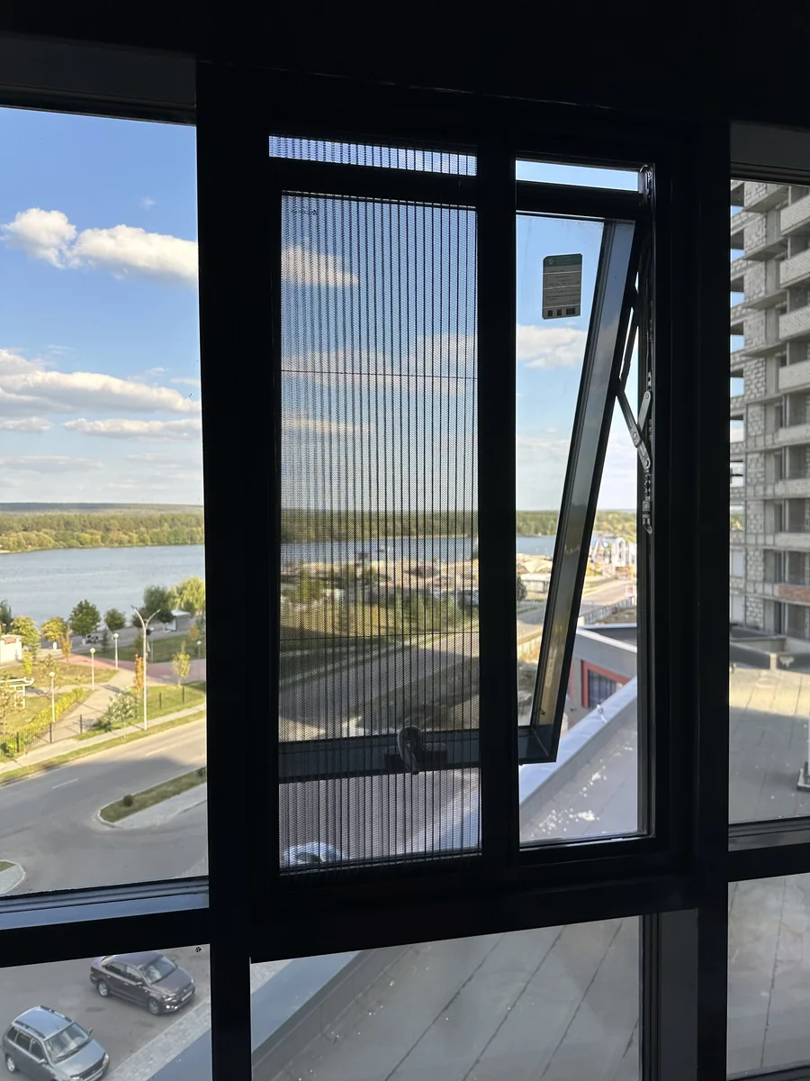 Москитные сетки плиссе в Москве